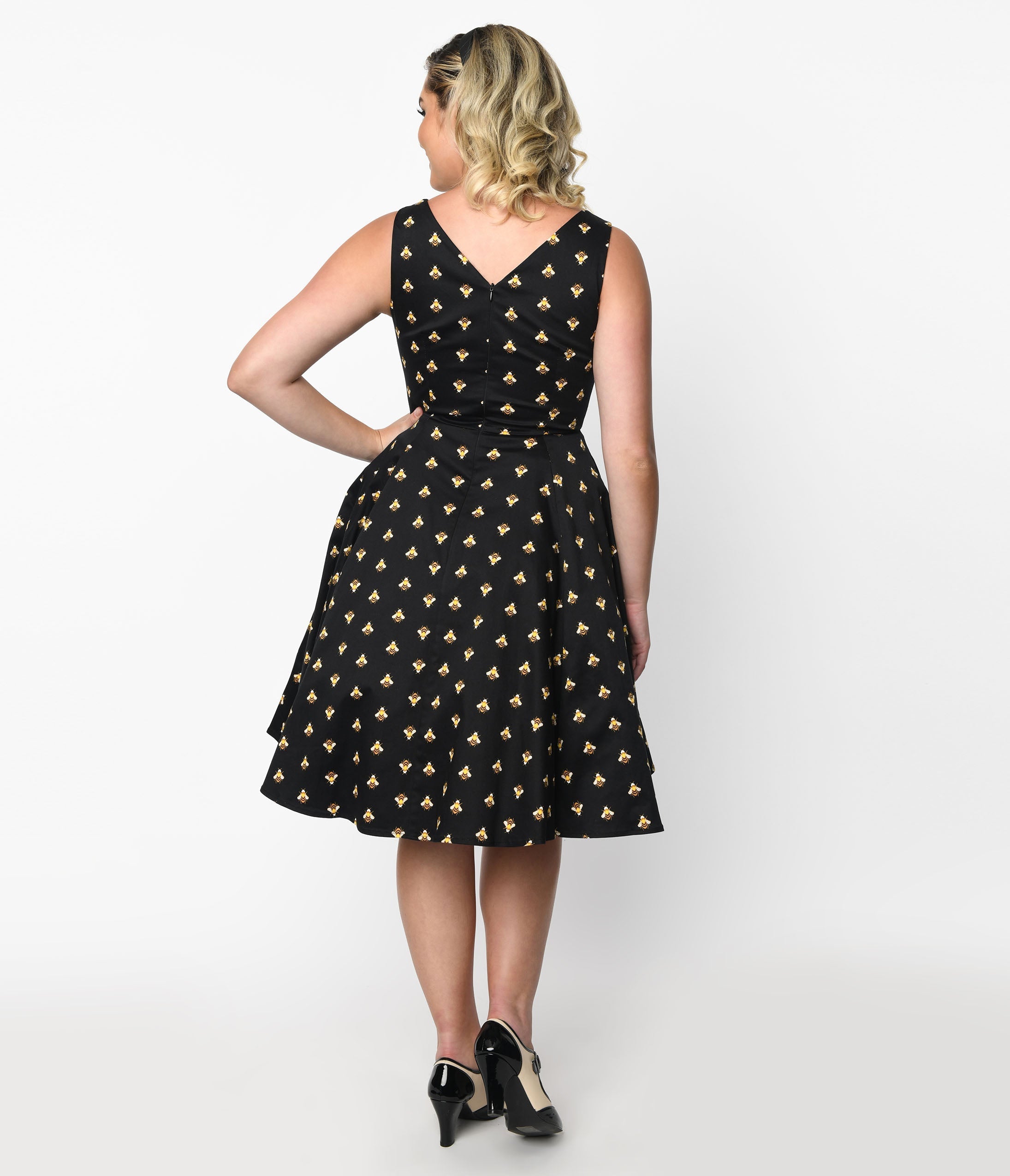  Black Bee Swing Dress