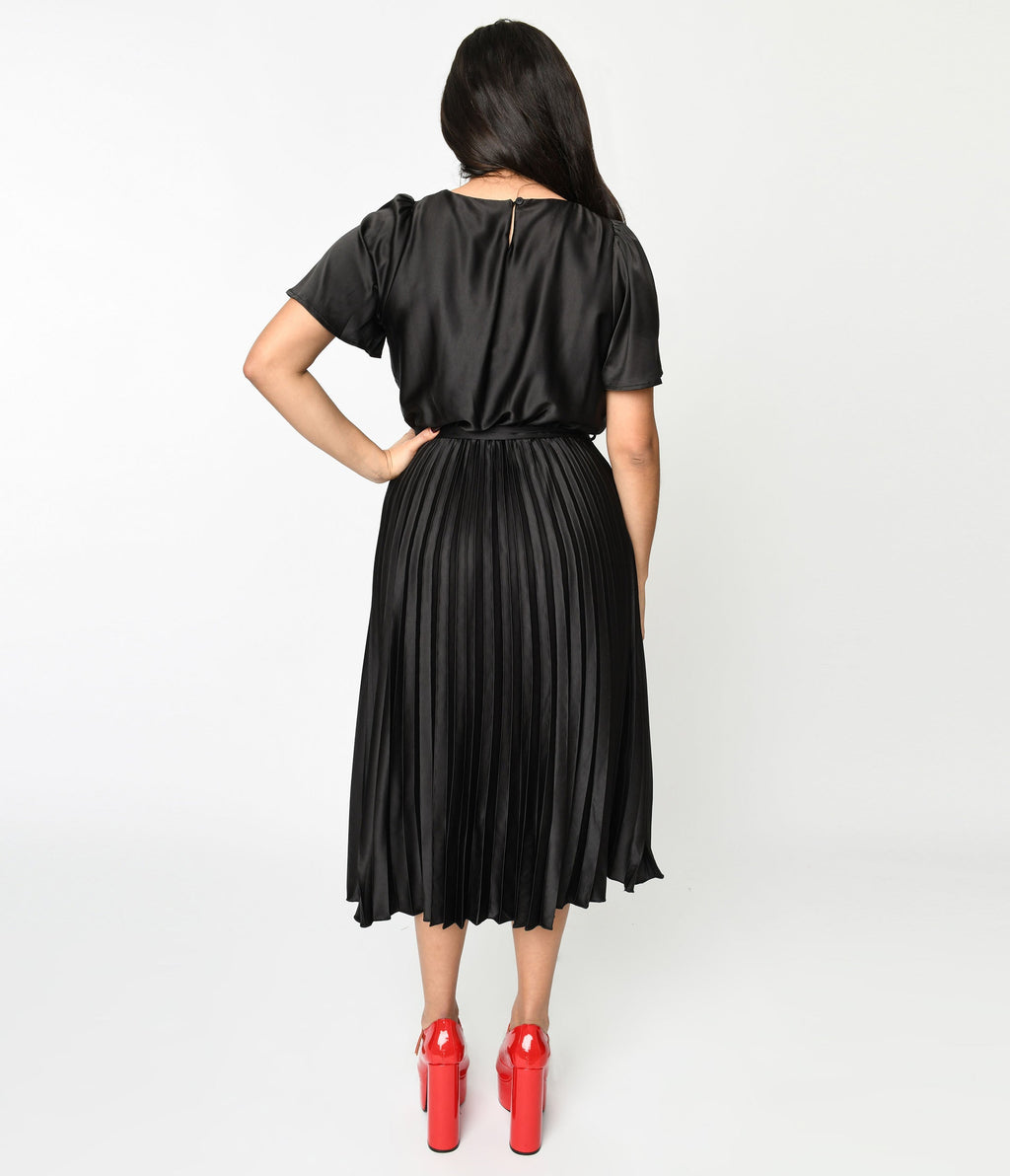  Black Satin Pleated Midi Dress