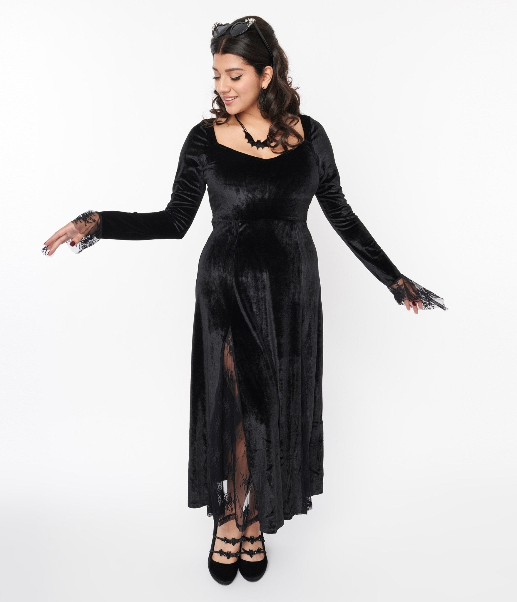  Black Velvet Witchy Maxi Dress