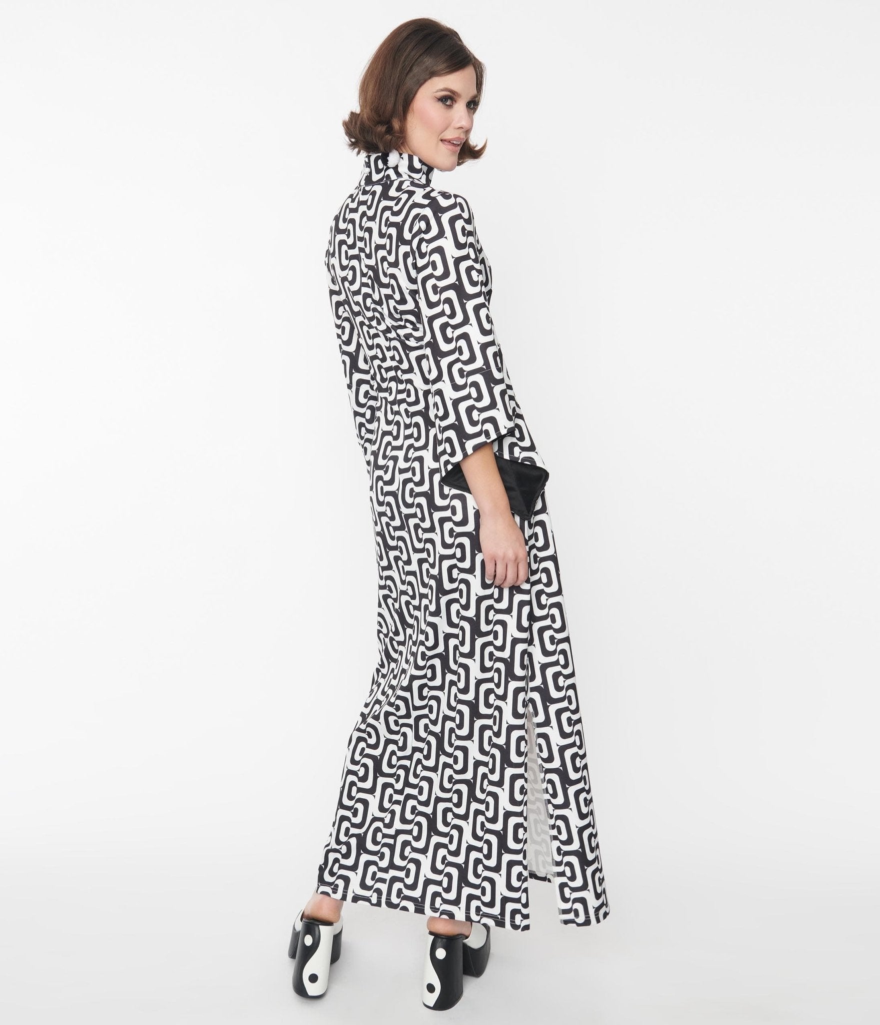  Black & White Mod About You Maxi Dress
