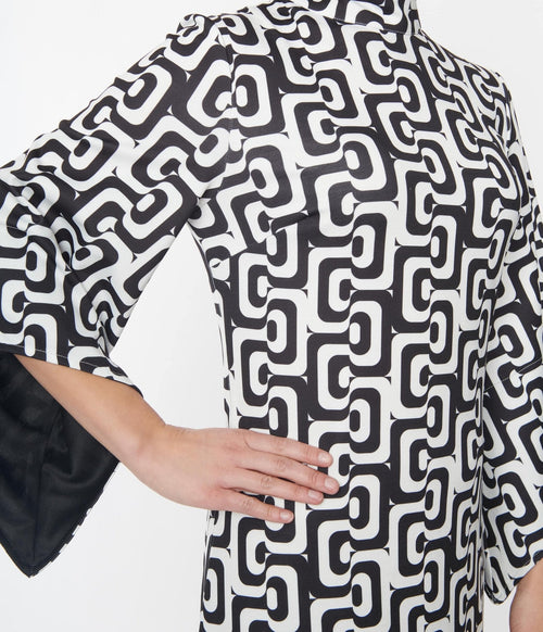  Black & White Mod About You Maxi Dress