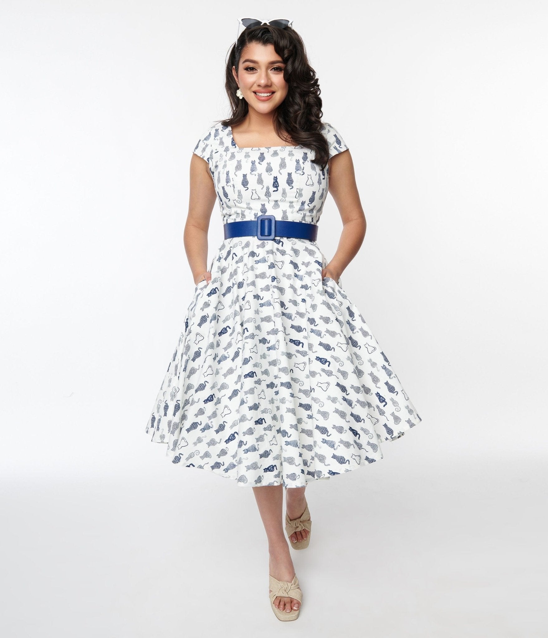  Magnolia Place Ivory & Navy Cat Anna Swing Dress