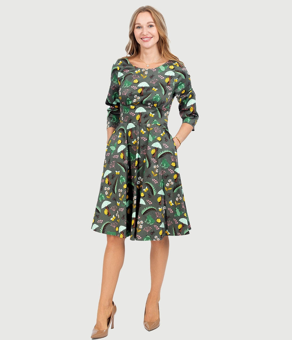  Olive Green & Rain Forest Print Fit & Flare Dress