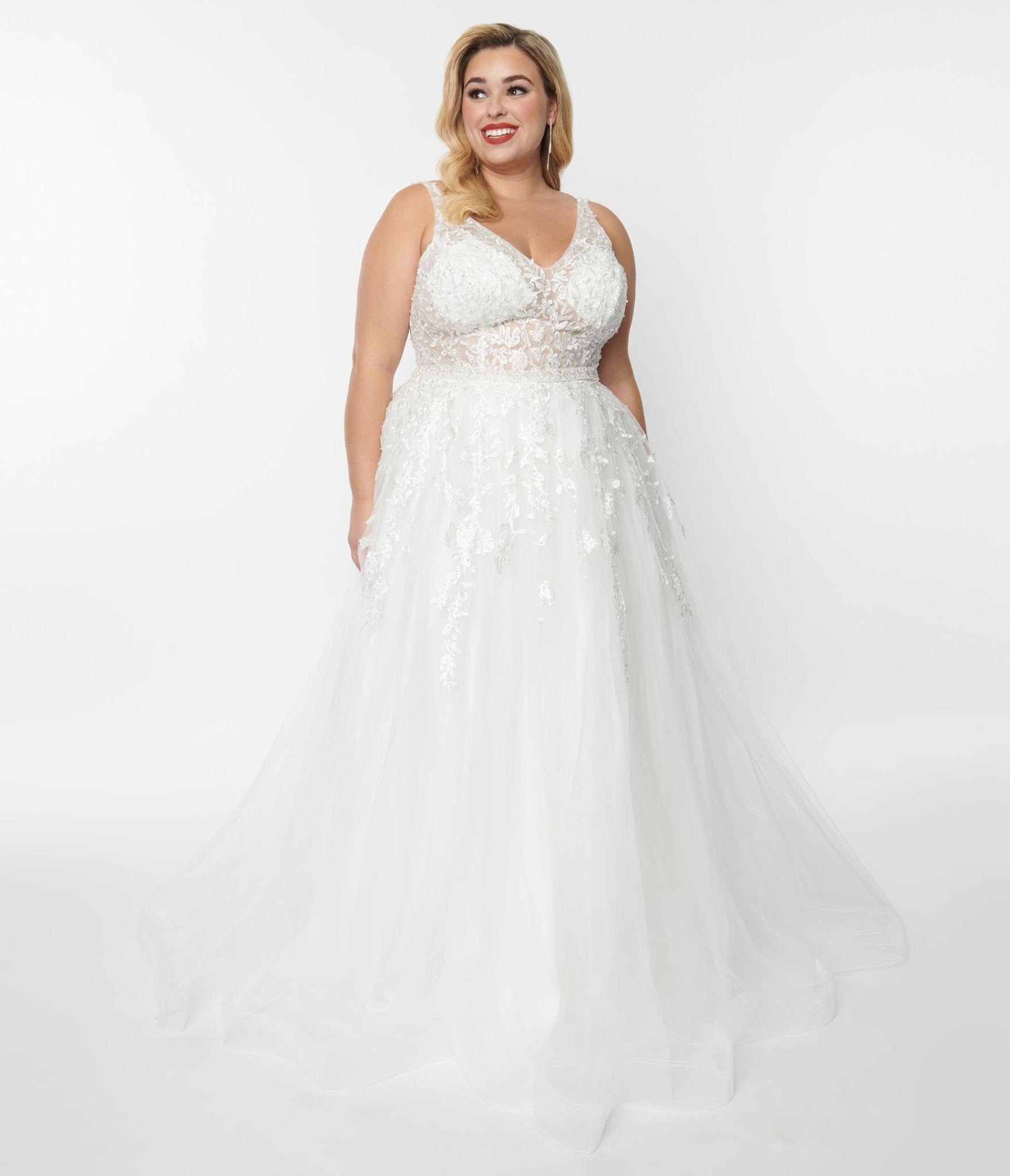 Plus Size Ivory Floral Lace & Tulle Wedding Ball Gown