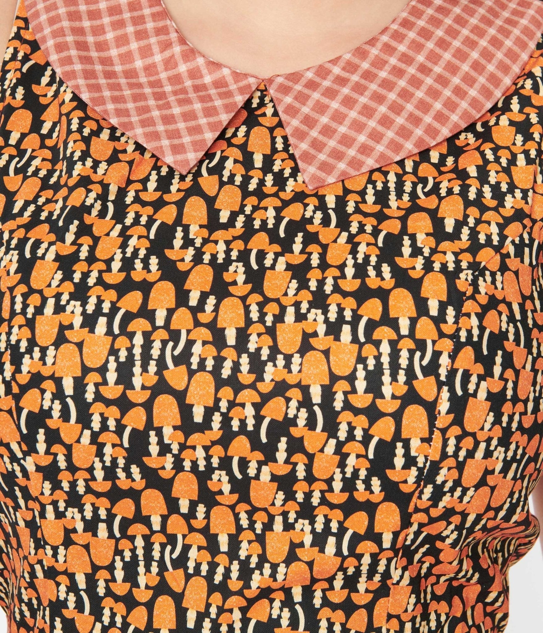  Retrolicious Black & Orange Mushroom Collared Fit & Flare Dress