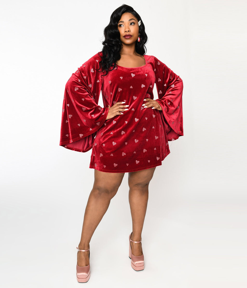 Smak Parlour Plus Size Red Velvet & Pink Heart Downtown Scene Mini Dress