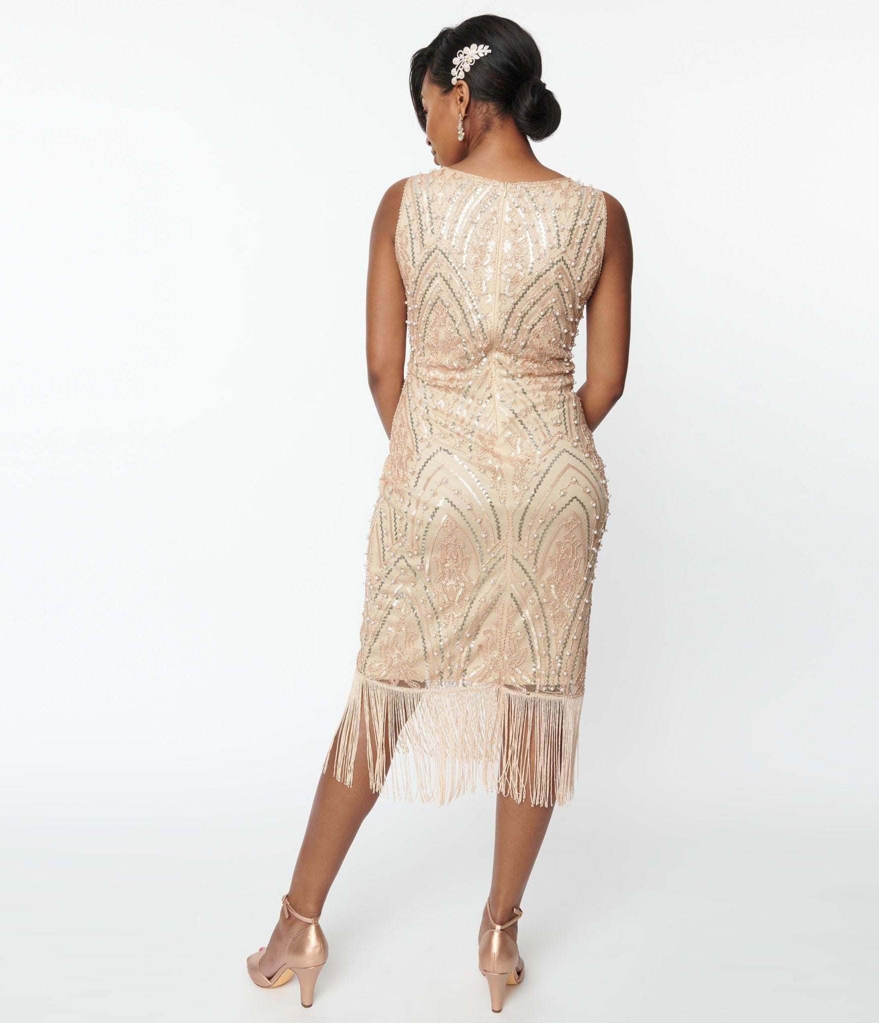  Unique Vintage 1920s Champagne Sequin & Pearl Sleeveless Flapper Dress