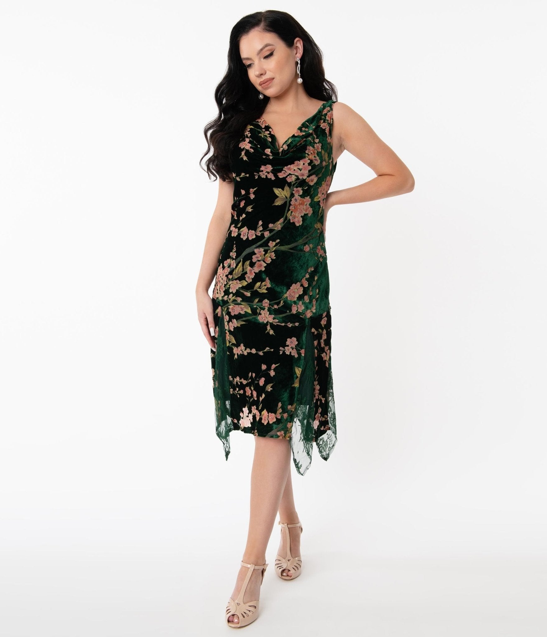  Unique Vintage 1920s Emerald Velvet Floral Burnout Hemingway Flapper Dress