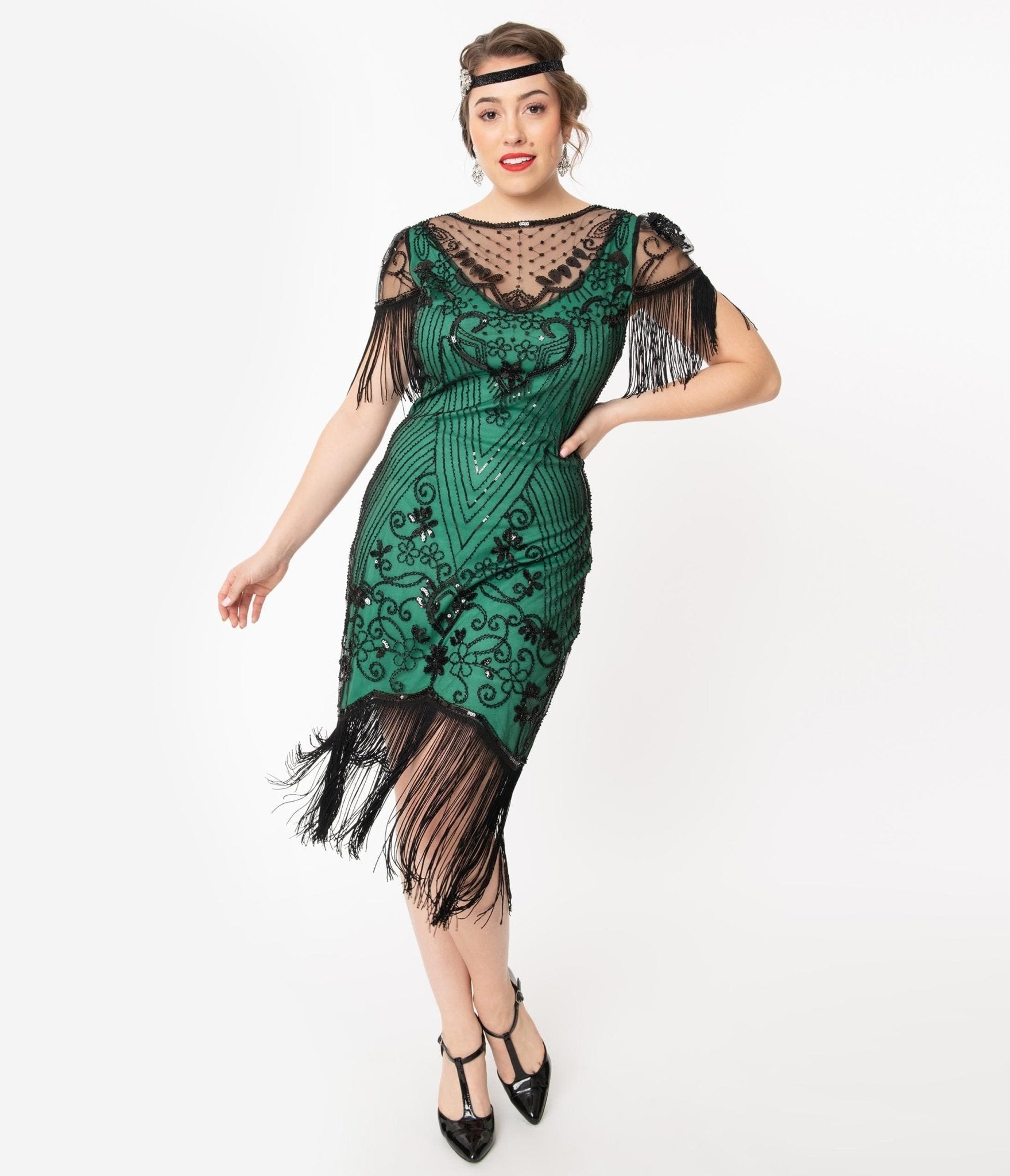  Unique Vintage 1920s Green & Black Beaded Nadine Flapper Dress