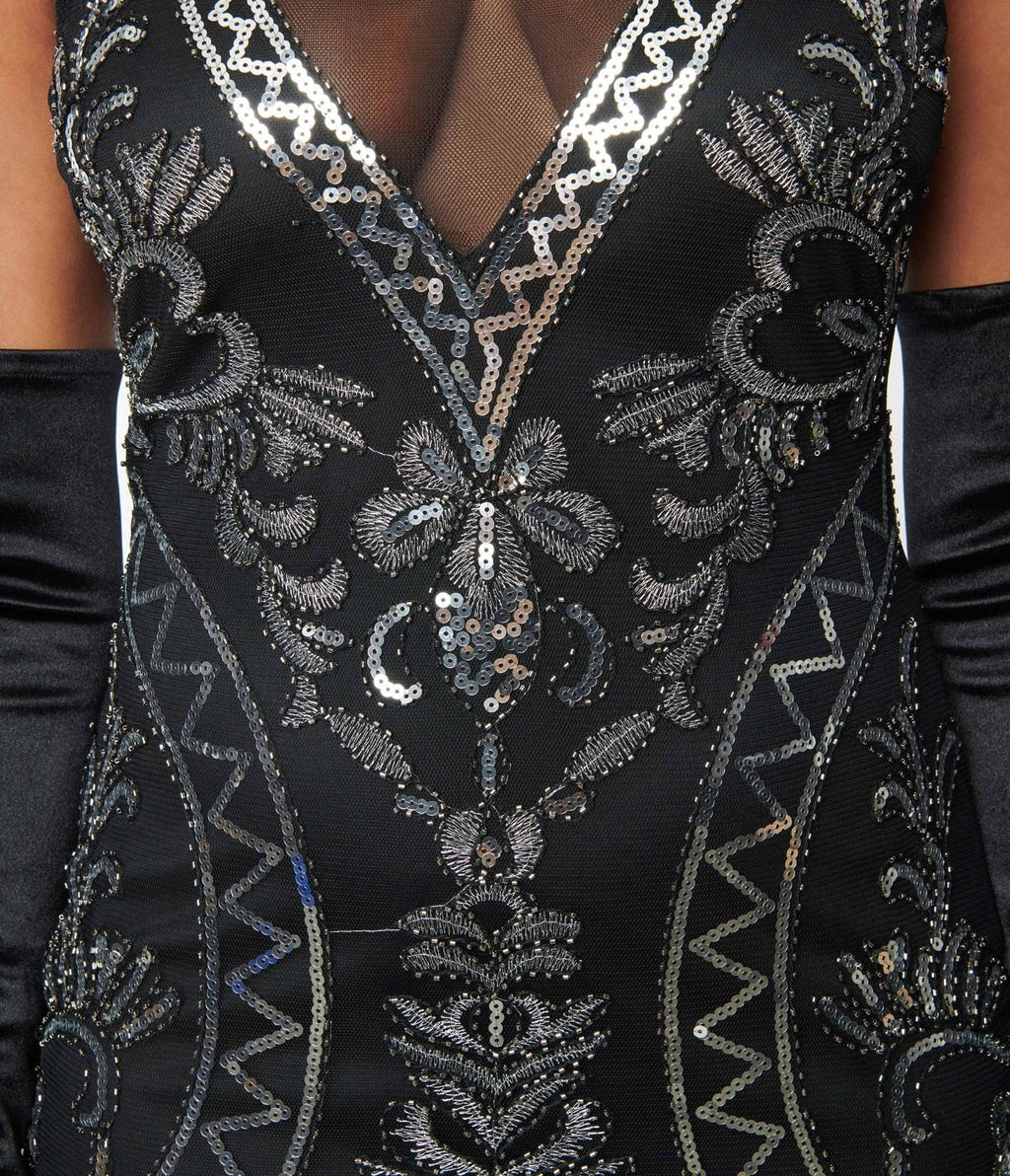  Unique Vintage Black & Silver Sequin Sleeveless Fringe Flapper Dress