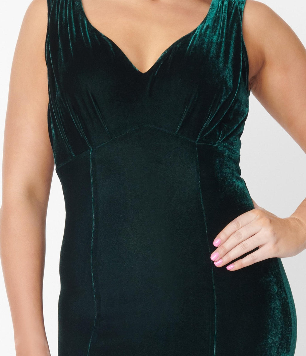  Unique Vintage Emerald Green Velvet Goldwyn Gown