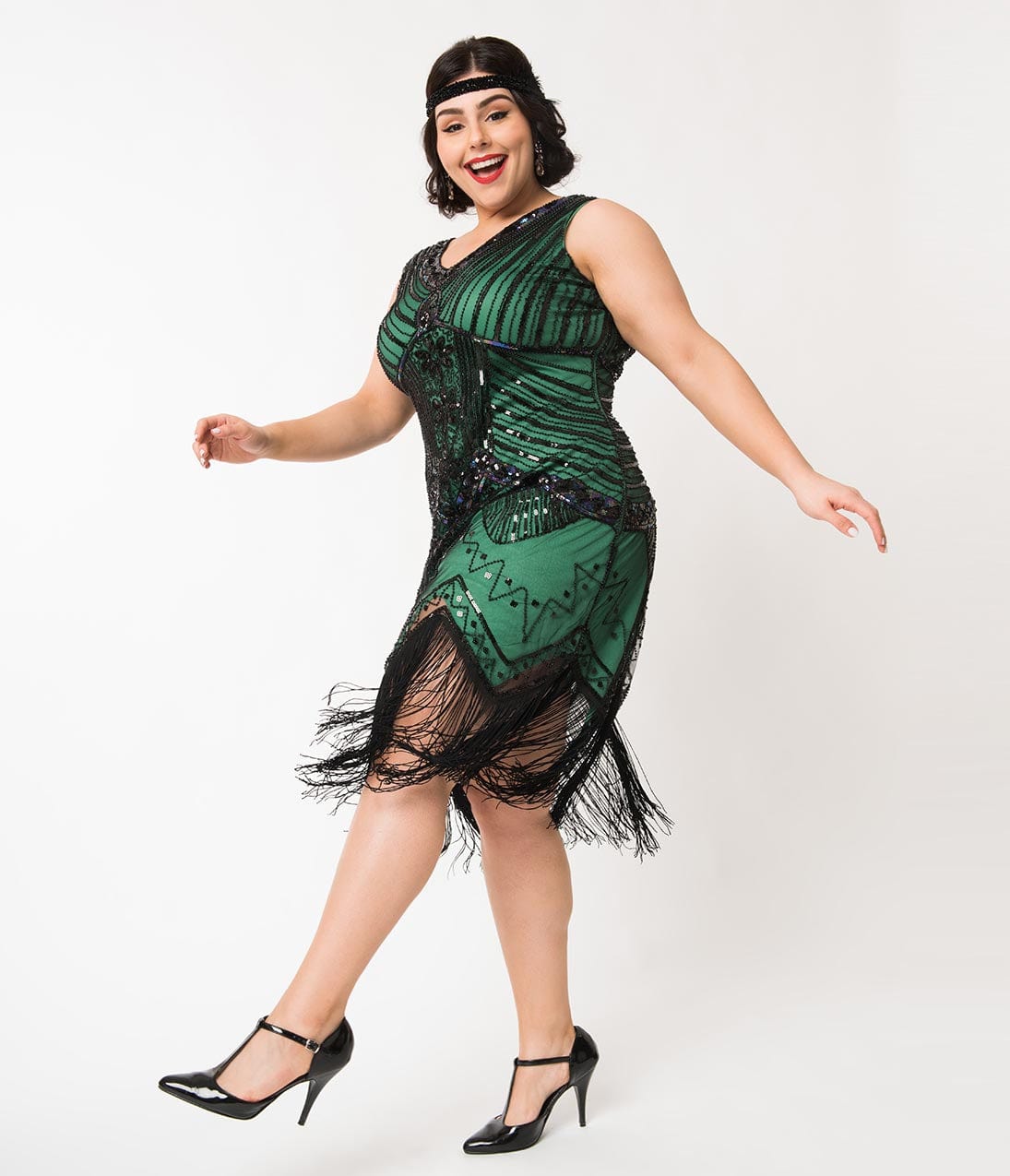  Unique Vintage Plus Size 1920s Deco Green & Black Sequin Veronique Fringe Flapper Dress