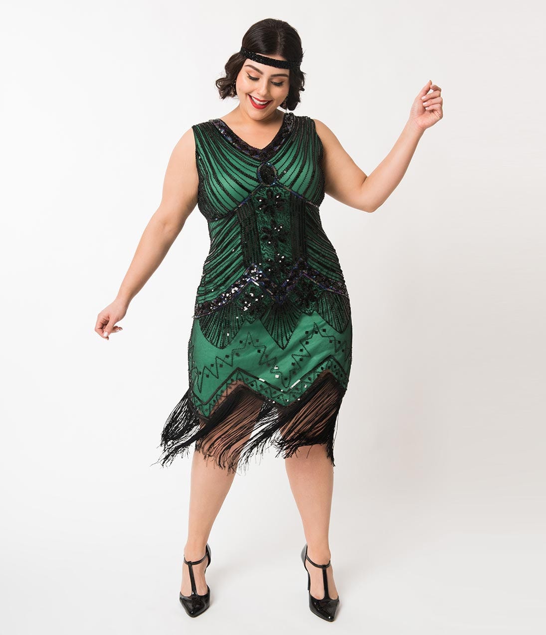  Unique Vintage Plus Size 1920s Deco Green & Black Sequin Veronique Fringe Flapper Dress