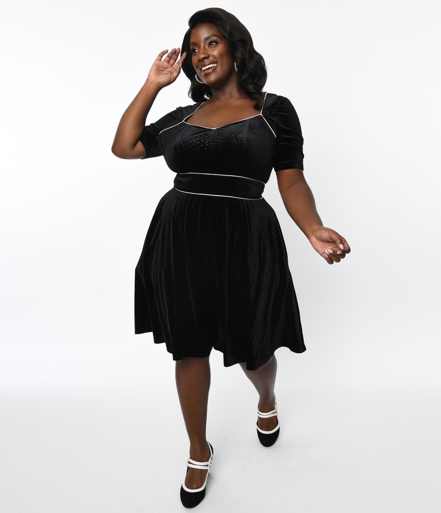 Unique Vintage Plus Size Black Floral Embossed Velvet Bolero Flare Dress