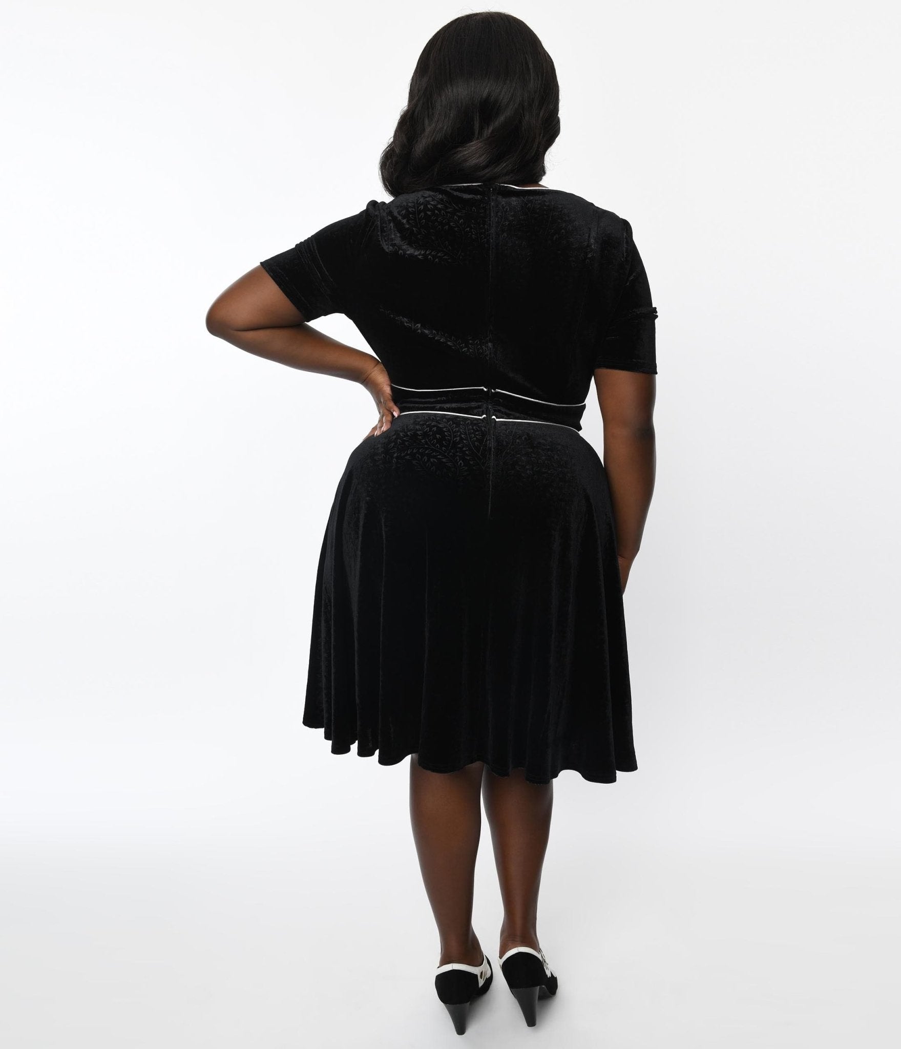  Unique Vintage Plus Size Black Floral Embossed Velvet Bolero Flare Dress