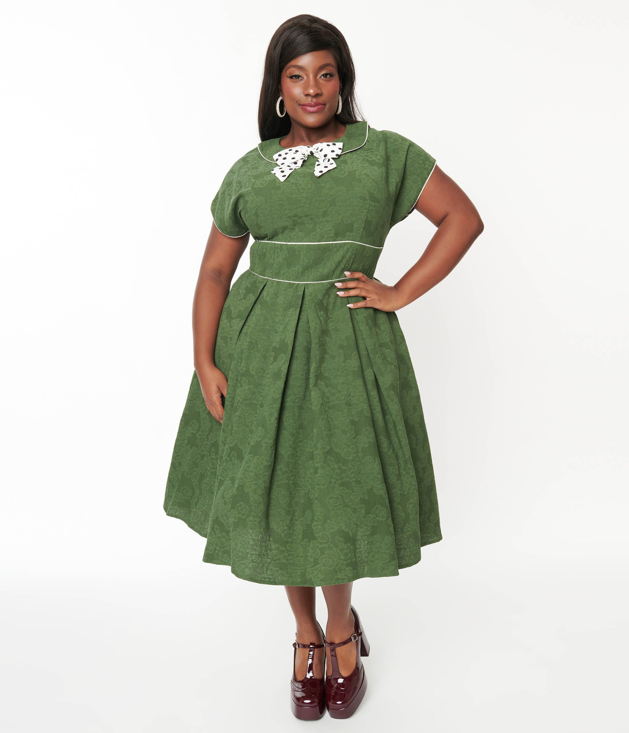  Unique Vintage Plus Size Green & Ivory Black Dot Swing Dress