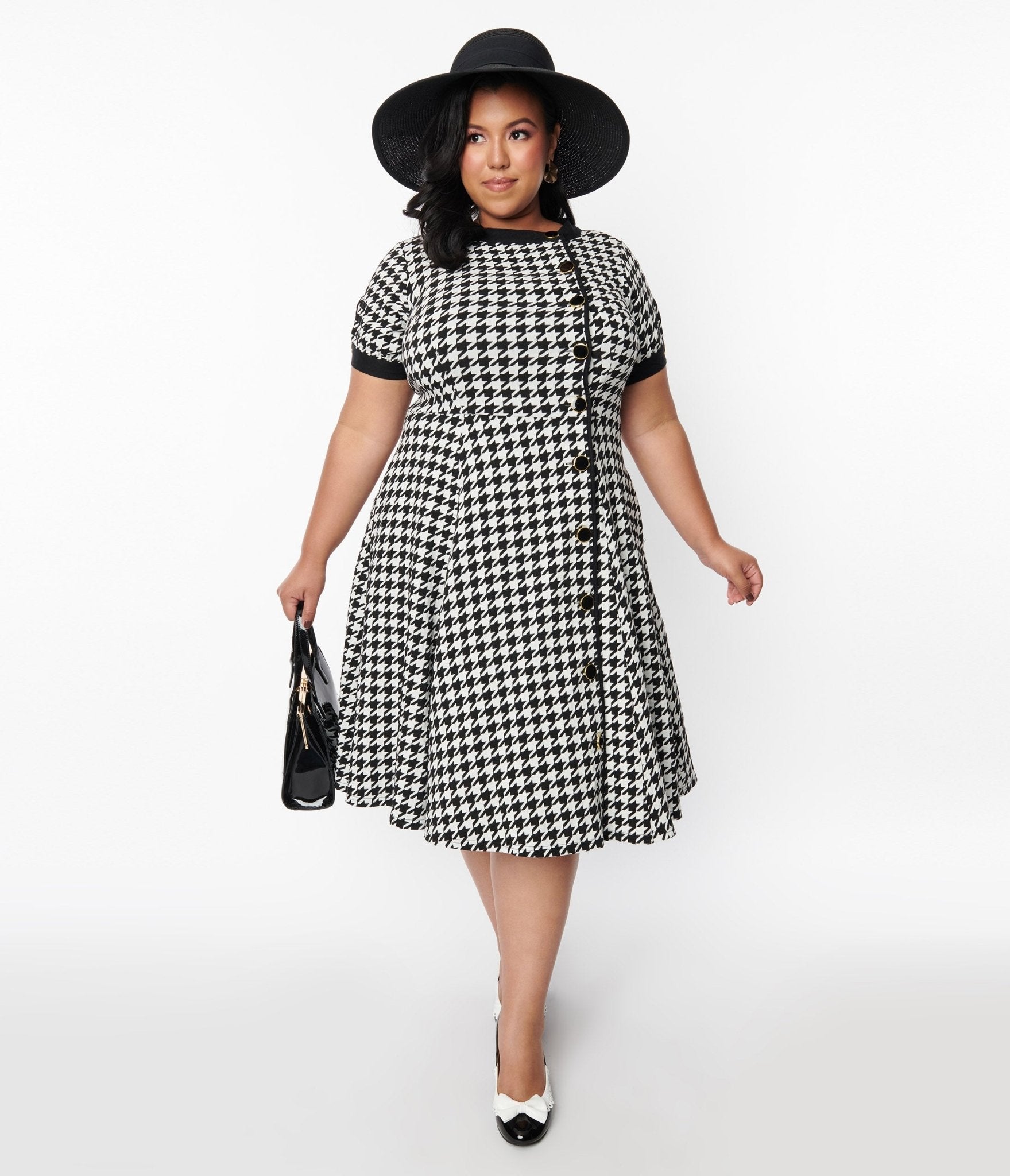  Unique Vintage Plus Size Ivory & Black Houndstooth Swing Dress