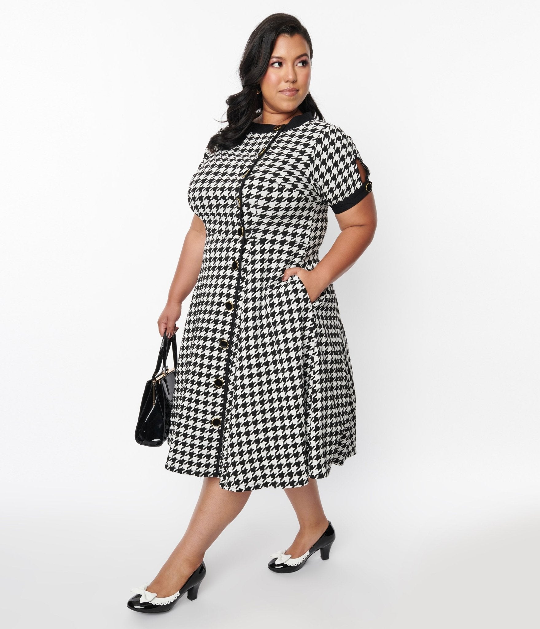  Unique Vintage Plus Size Ivory & Black Houndstooth Swing Dress
