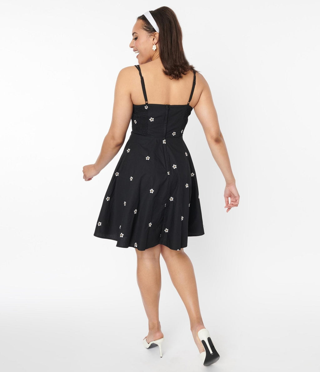  Voodoo Vixen Black & White Daisy Fit & Flare Dress